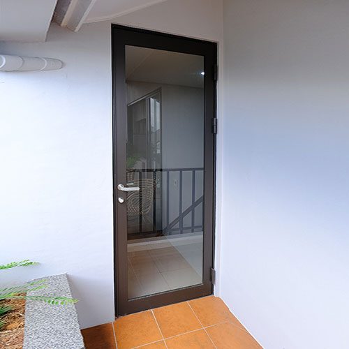 TOSTEM-DOOR-BINTARO-12102024-TERTUTUP